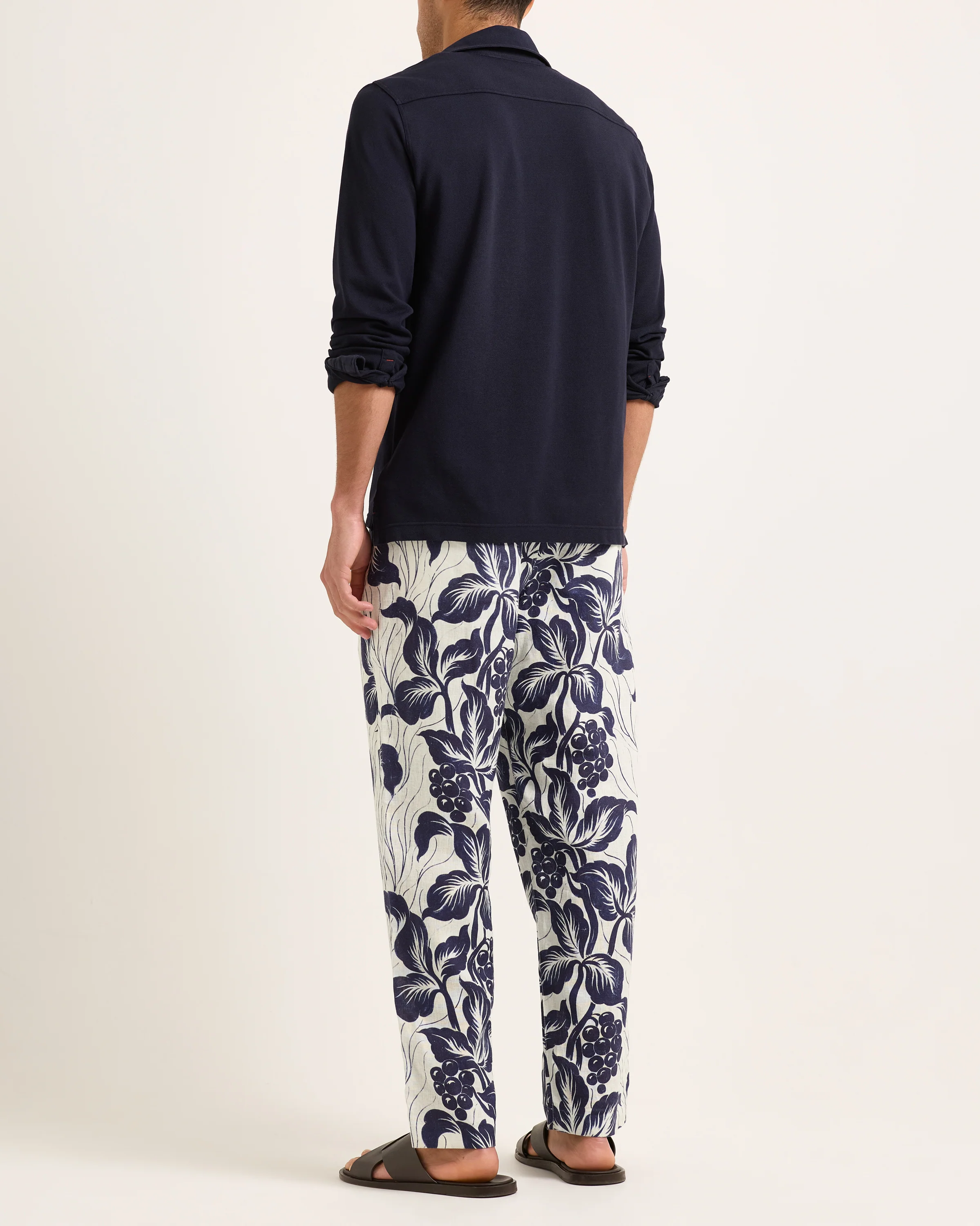 Alex Linen - Image 4