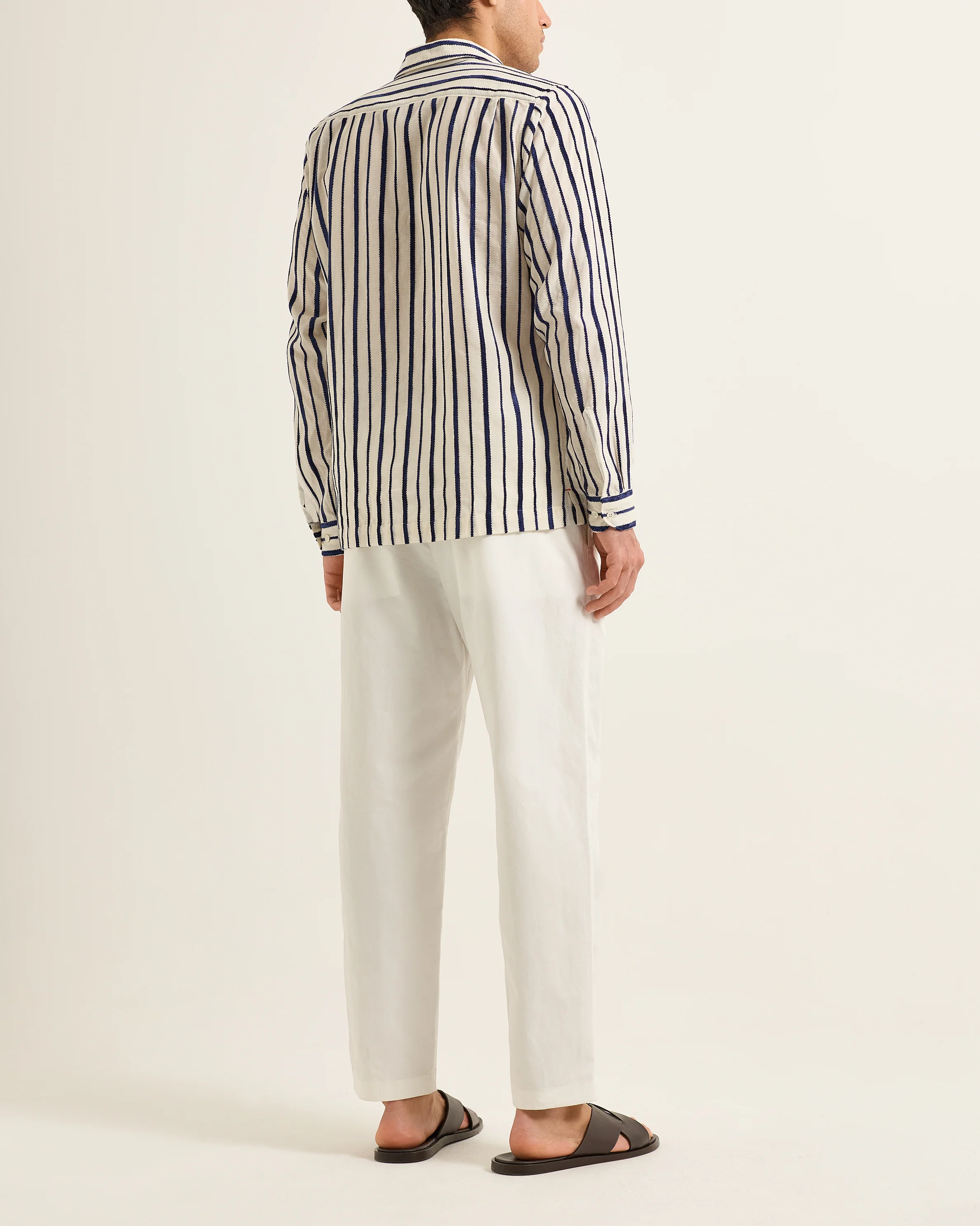 Alex Linen - Image 3