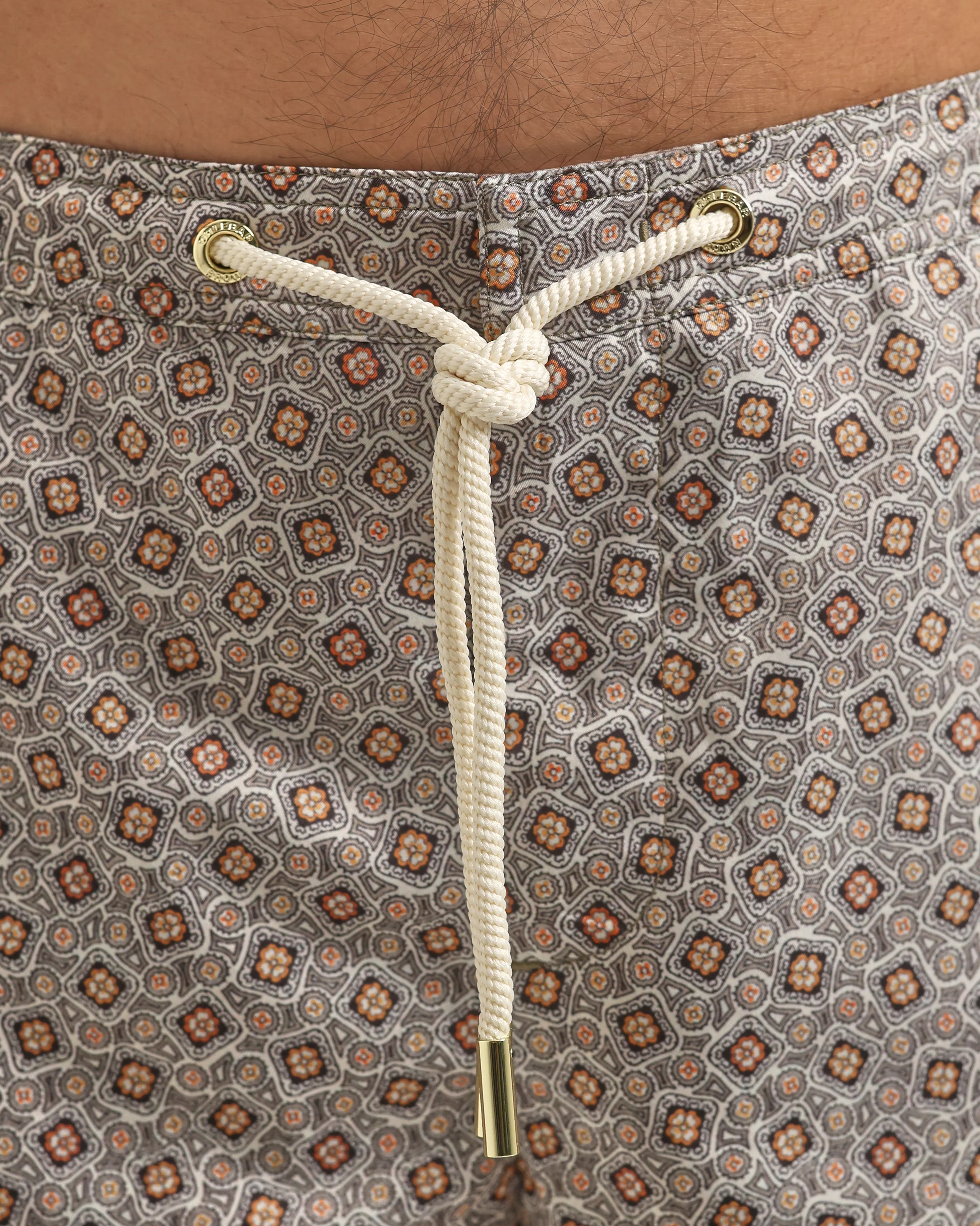 Bulldog Drawcord - Image 3