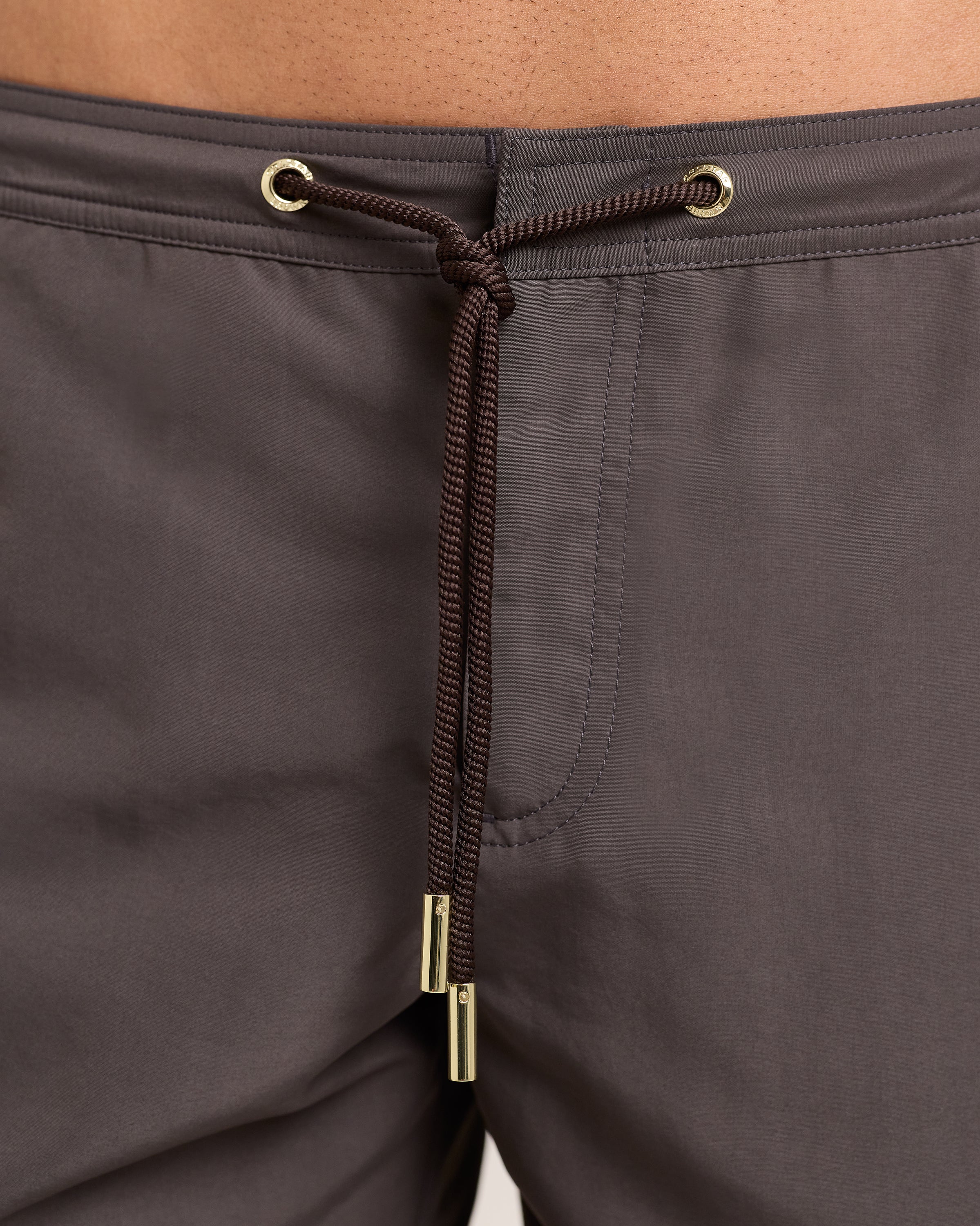 Bulldog Drawcord - Image 3