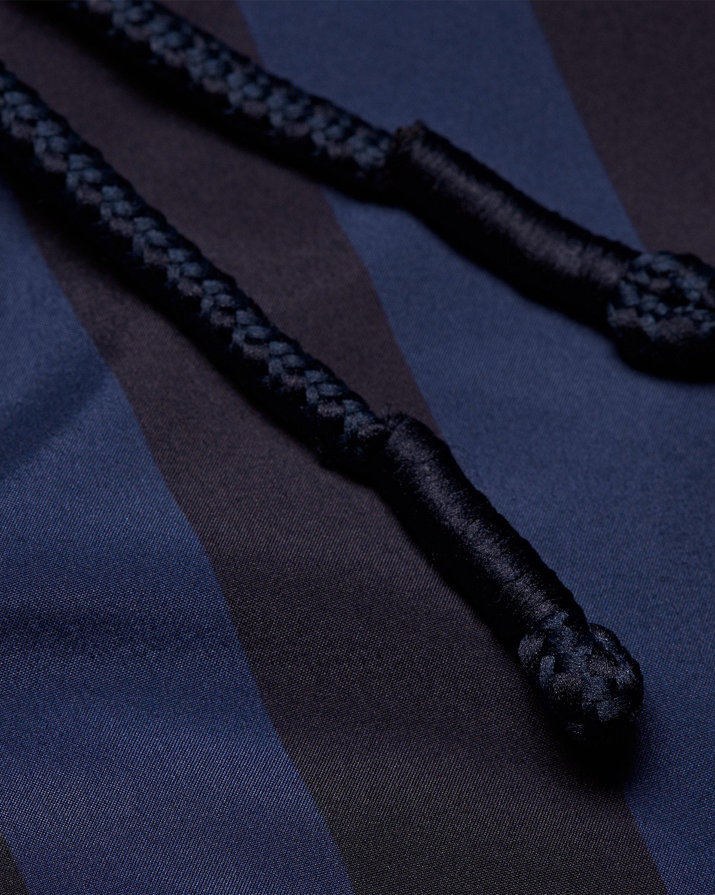 Bulldog Drawcord - Image 8