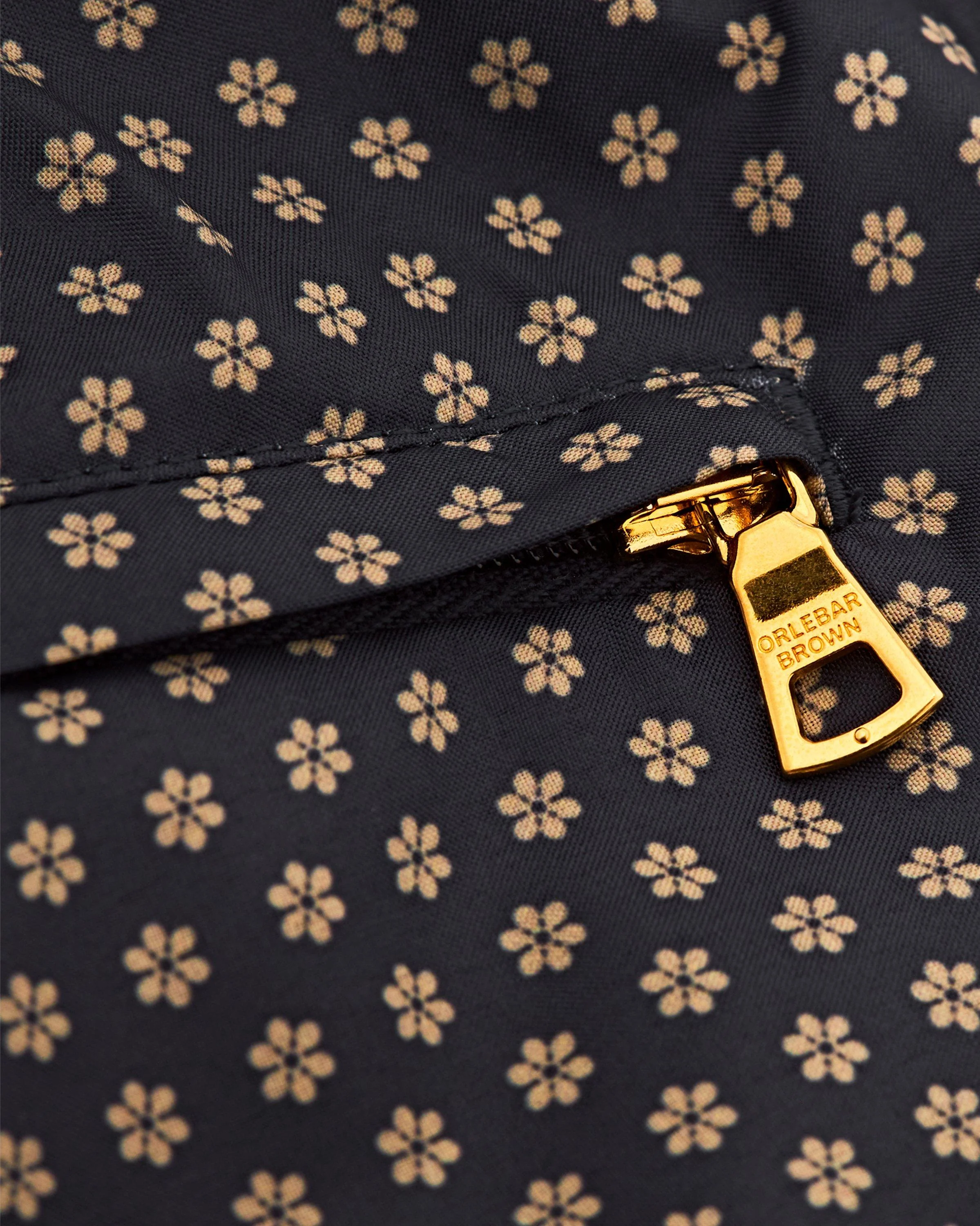 Bulldog Drawcord - Image 10