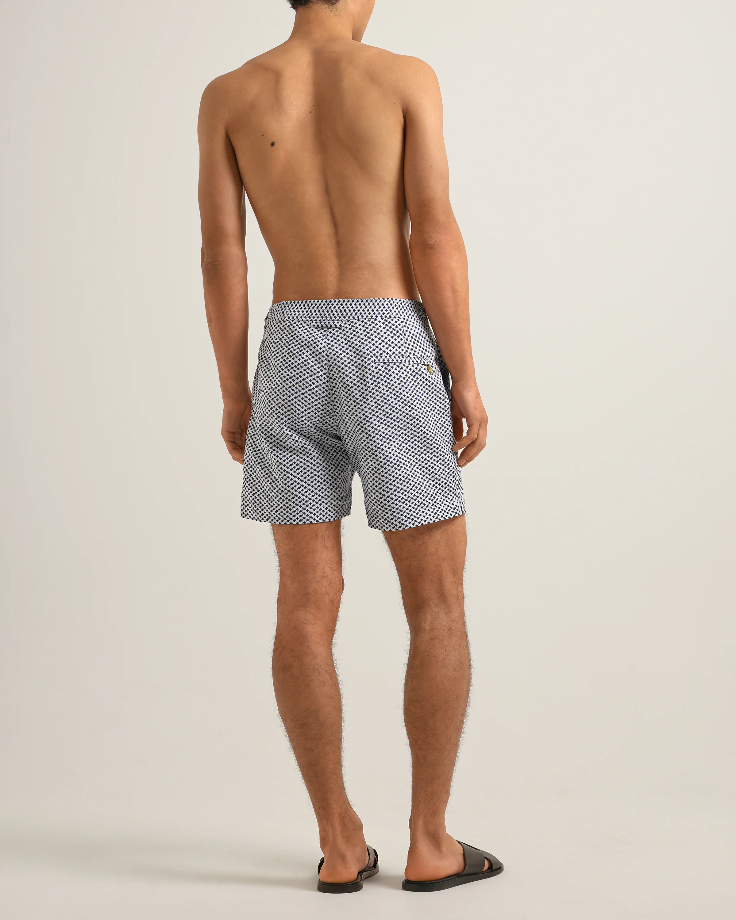 Bulldog Jacquard - Image 4