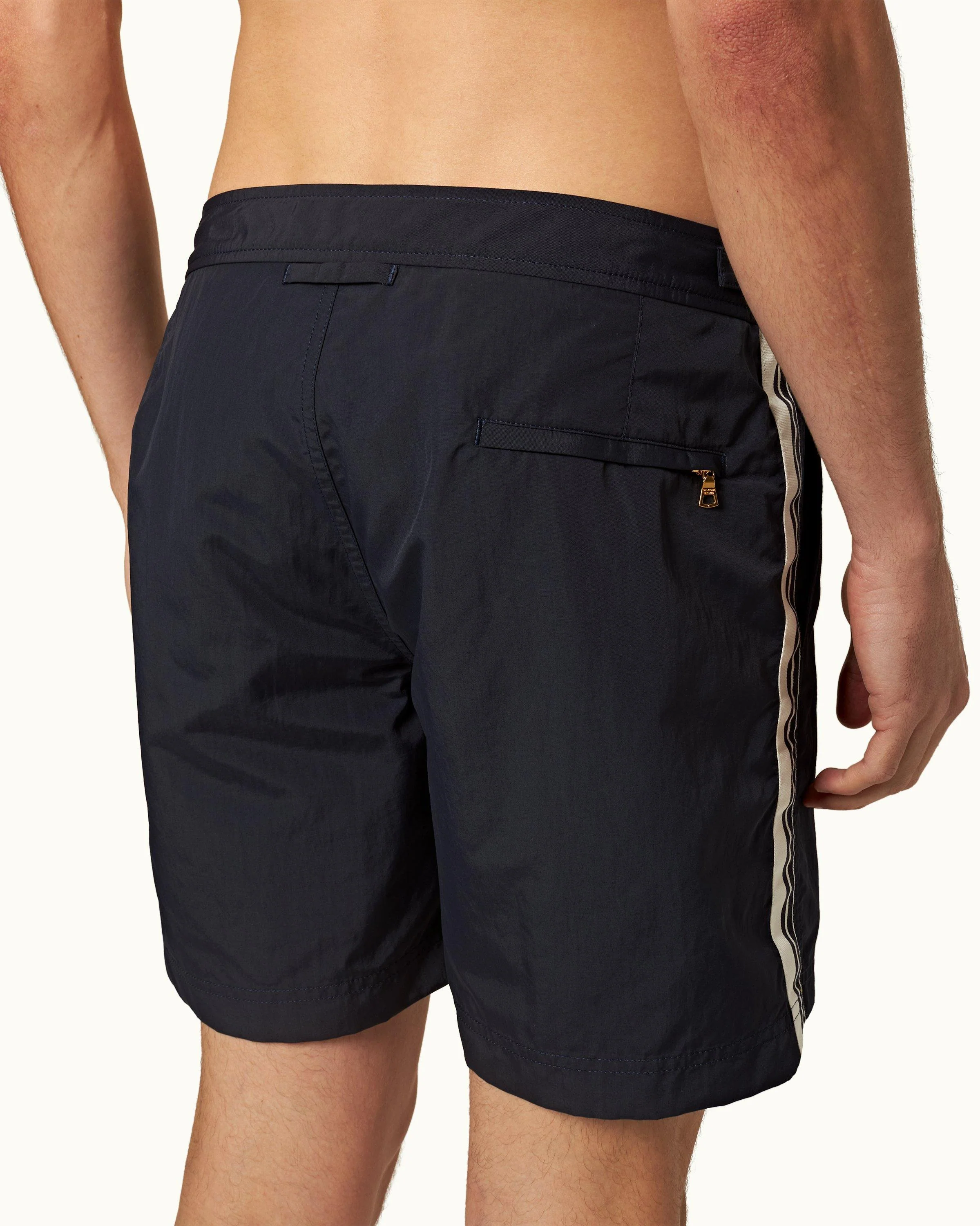 Bulldog - Image 7
