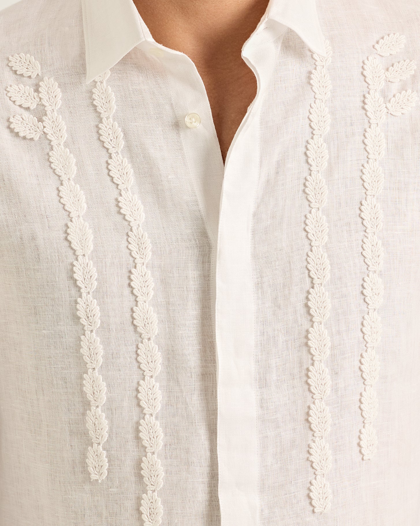 Giles Linen Applique - Image 2