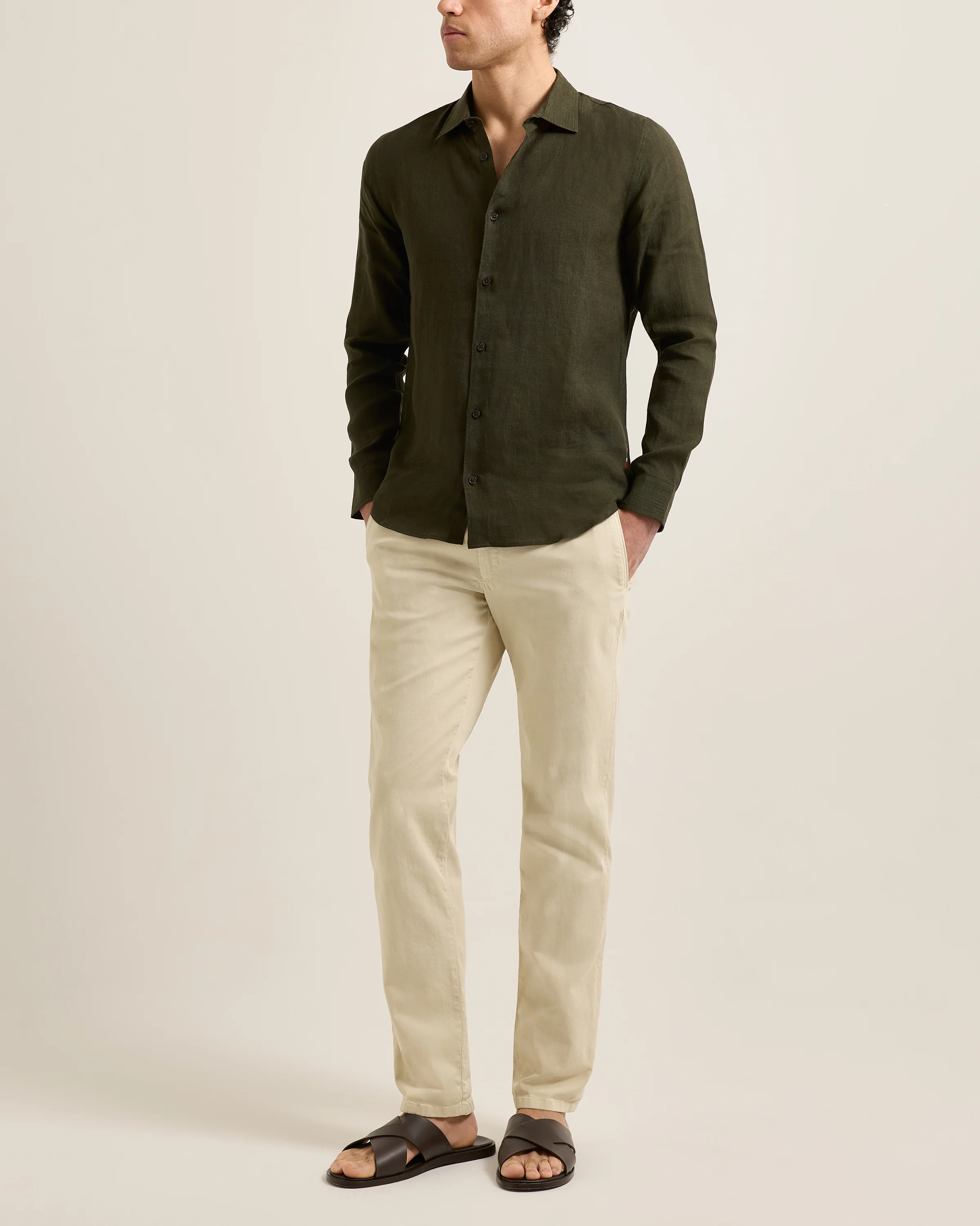 Giles Linen - Image 2
