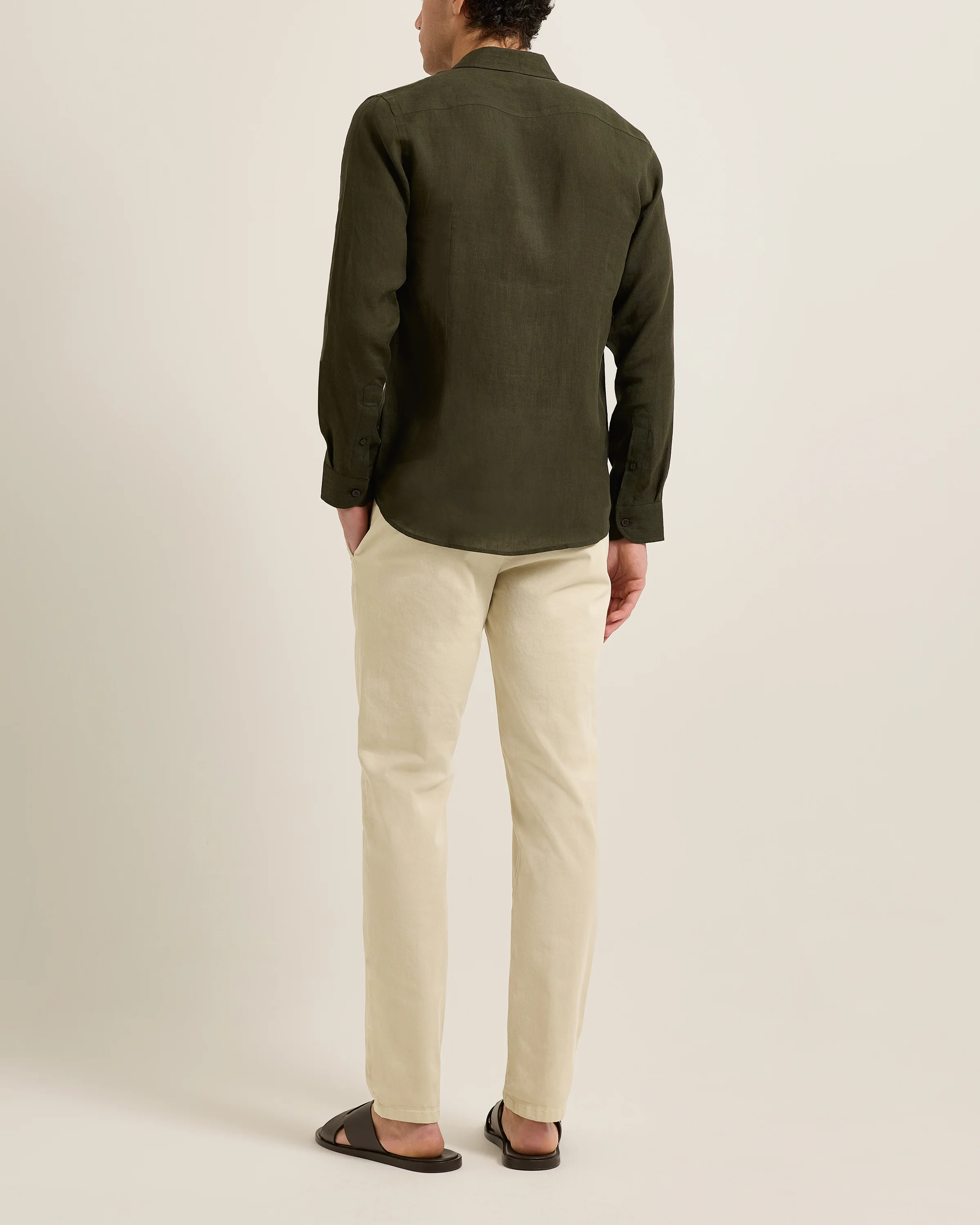 Giles Linen - Image 3