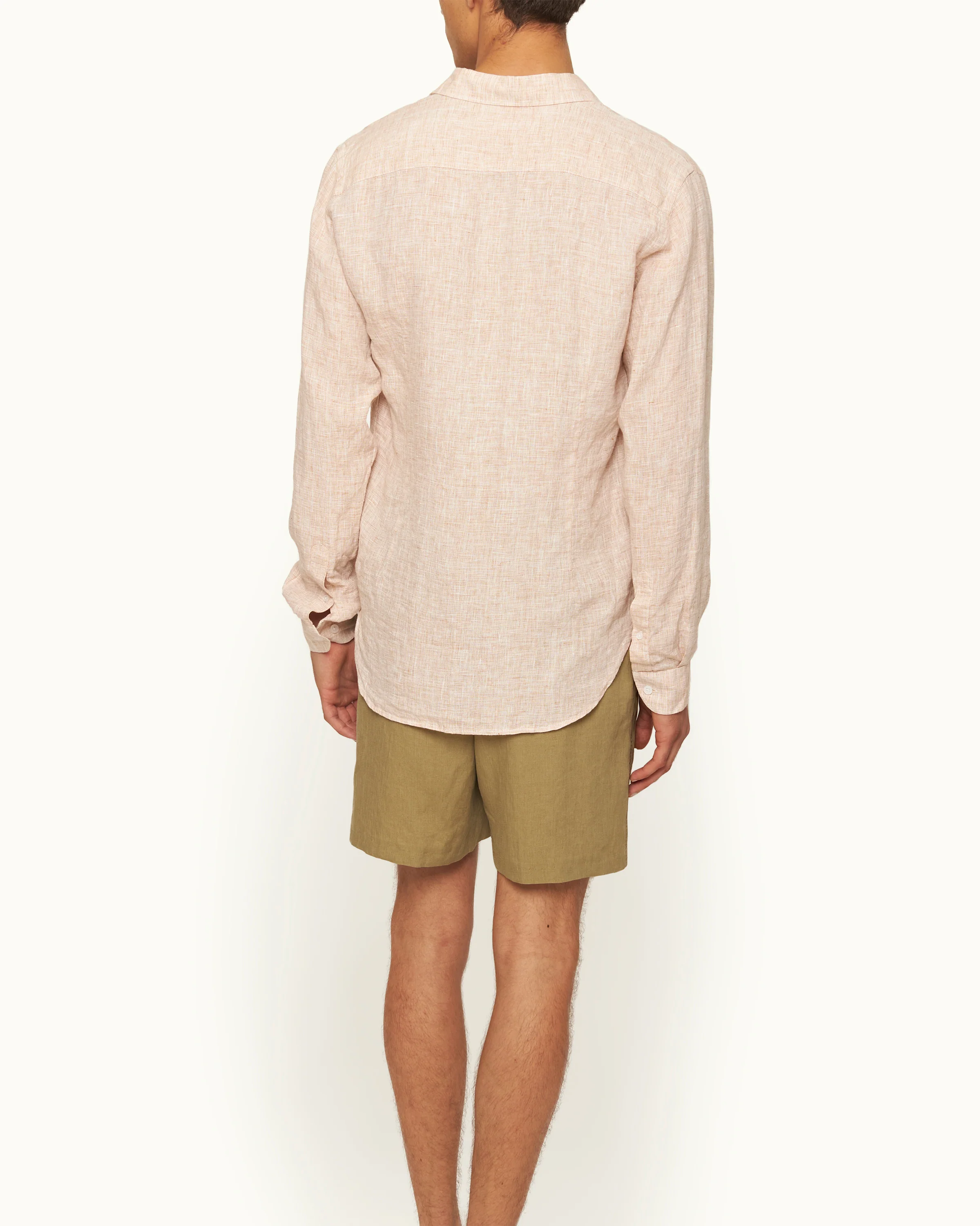 Giles Linen - Image 3