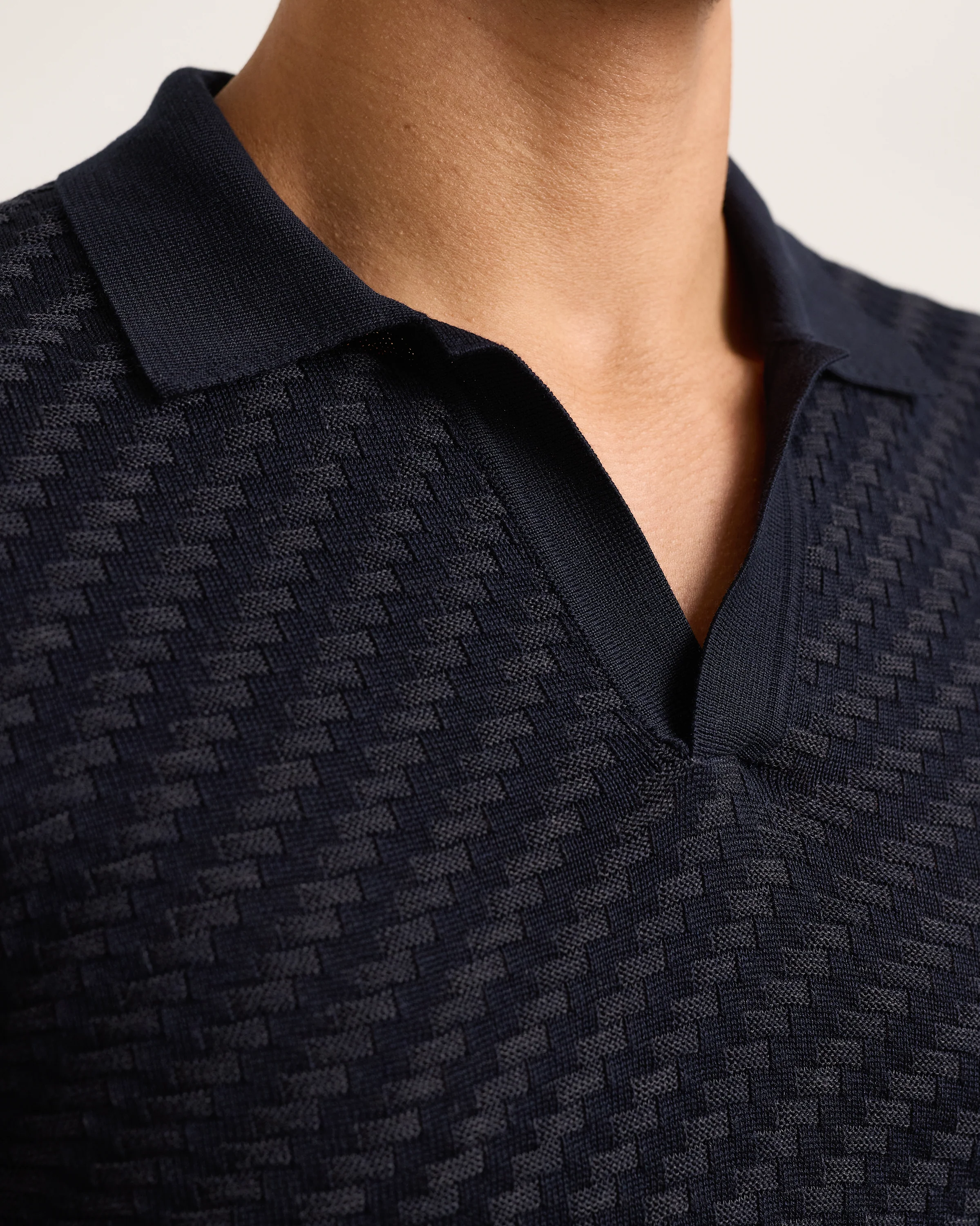 Horton Silk - Image 3