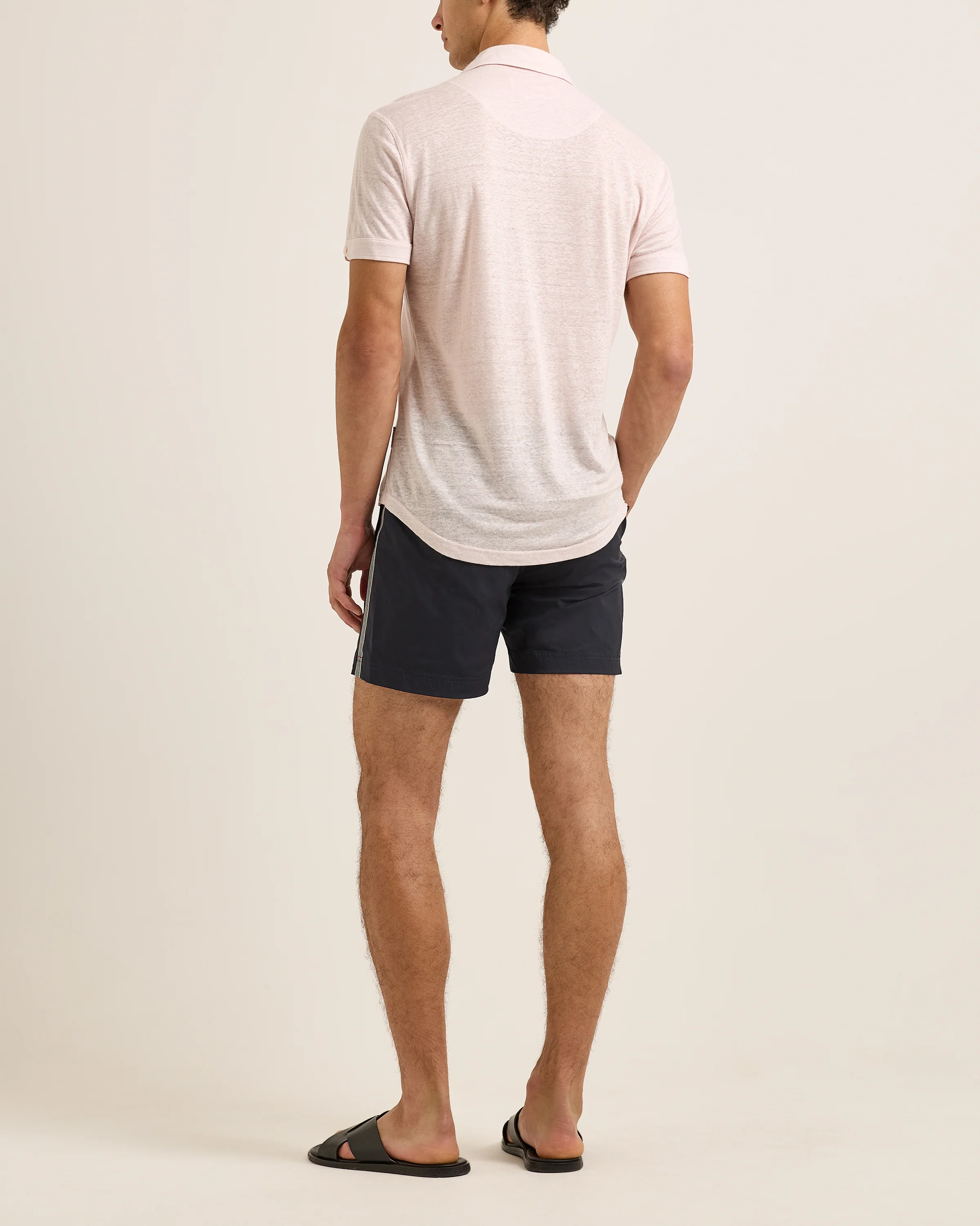 Sebastian Linen - Image 4